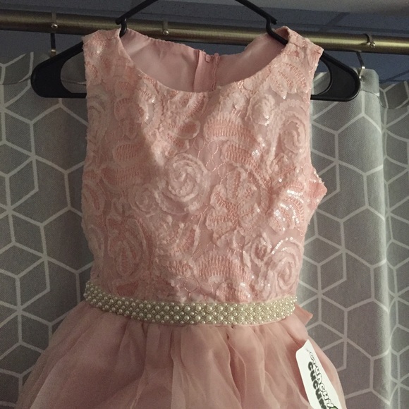 Pretty in Pink - Picture 2 of 3